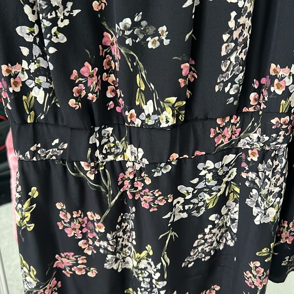 Stone Cold Fox Nicholson midi off-shoulder silk dress in floral print - Picture 10 of 13